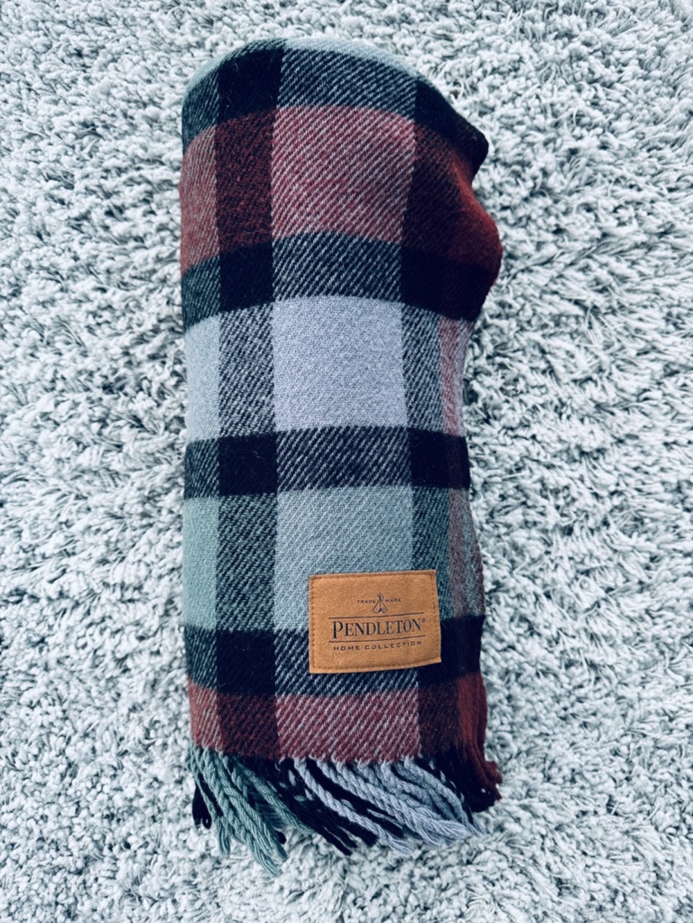 NWOT Pendleton Motor Robe Plaid Wool Summer Throw Blanket 52x66 In Blue Bergundy